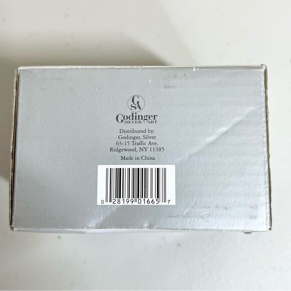 NIB Godinger Silver Art Silver Plated Bee Salt & Pepper Shaker Set - Picture 10 of 10